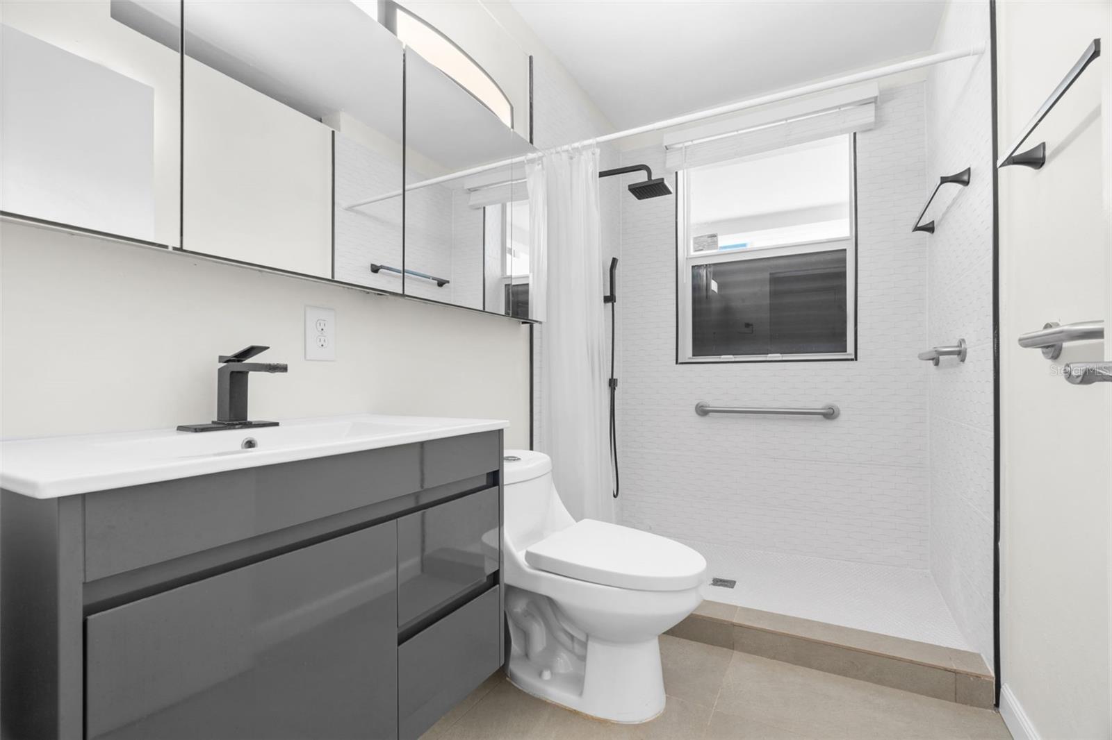 CERRO GORDO - Residential