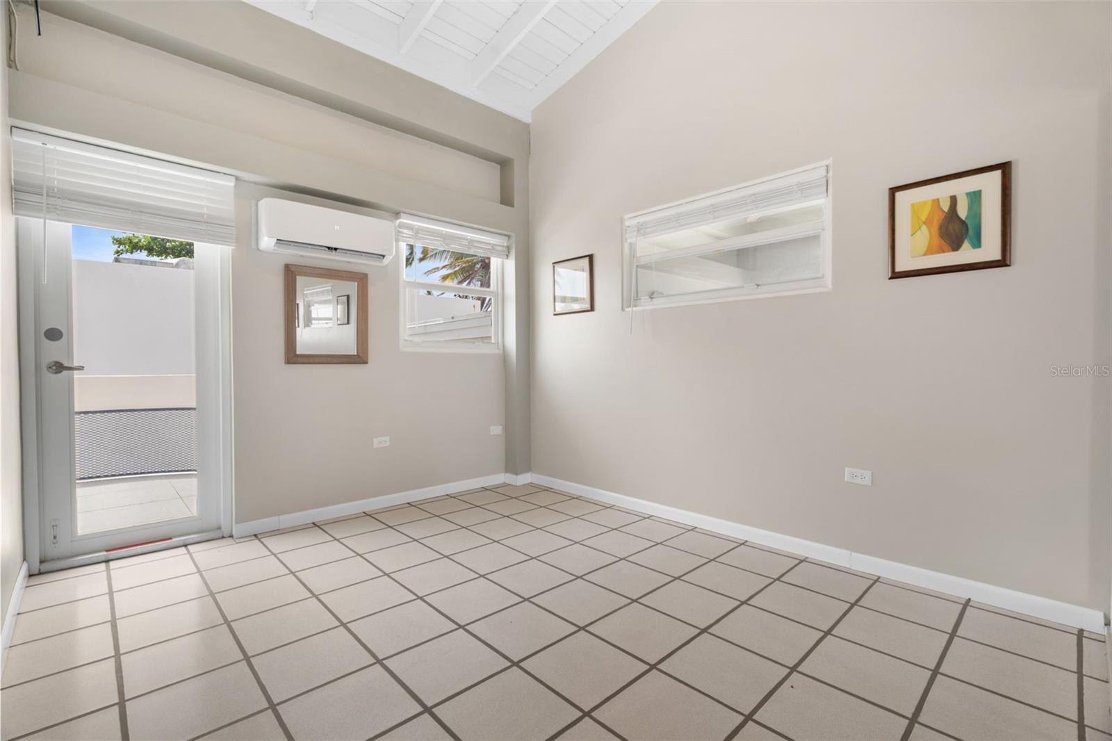 CERRO GORDO - Residential