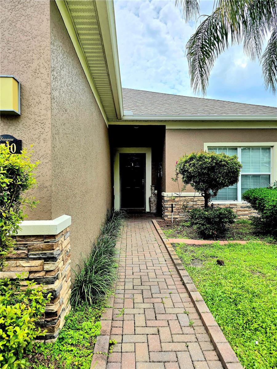 1710 PLANTATION POINTE DRIVE