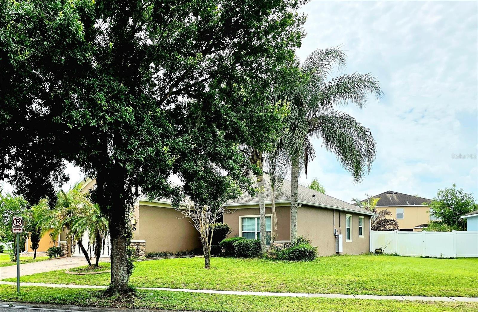 1710 PLANTATION POINTE DRIVE