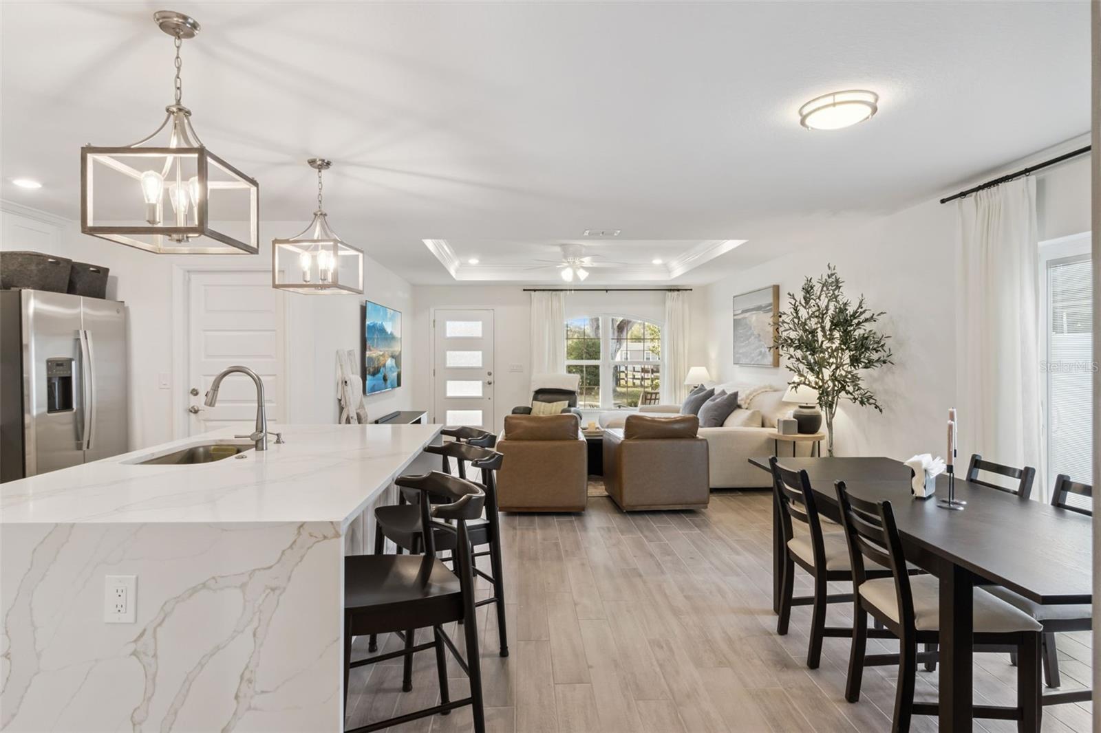 TOWER OAKS SOUTH - Residential