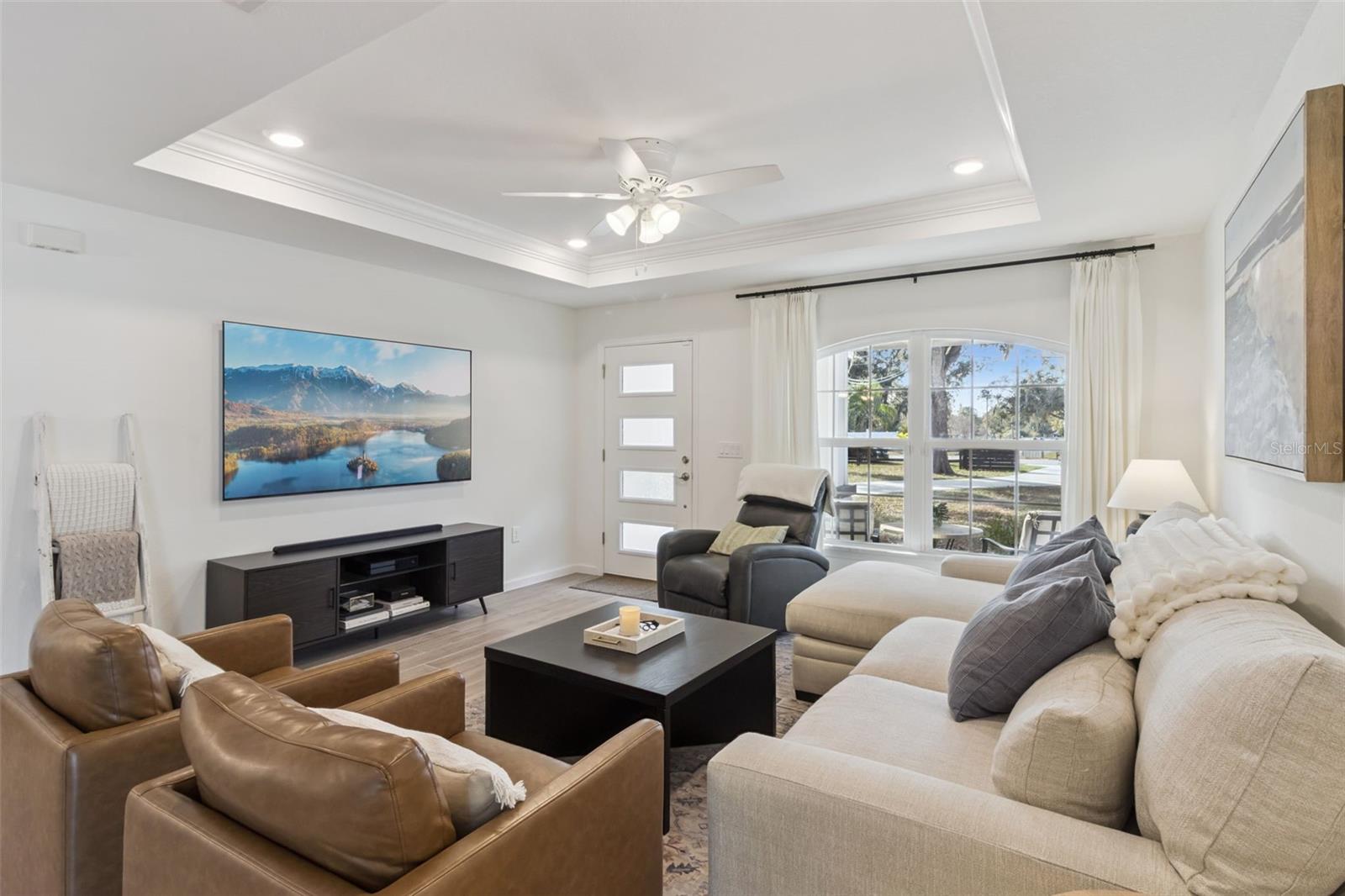 TOWER OAKS SOUTH - Residential