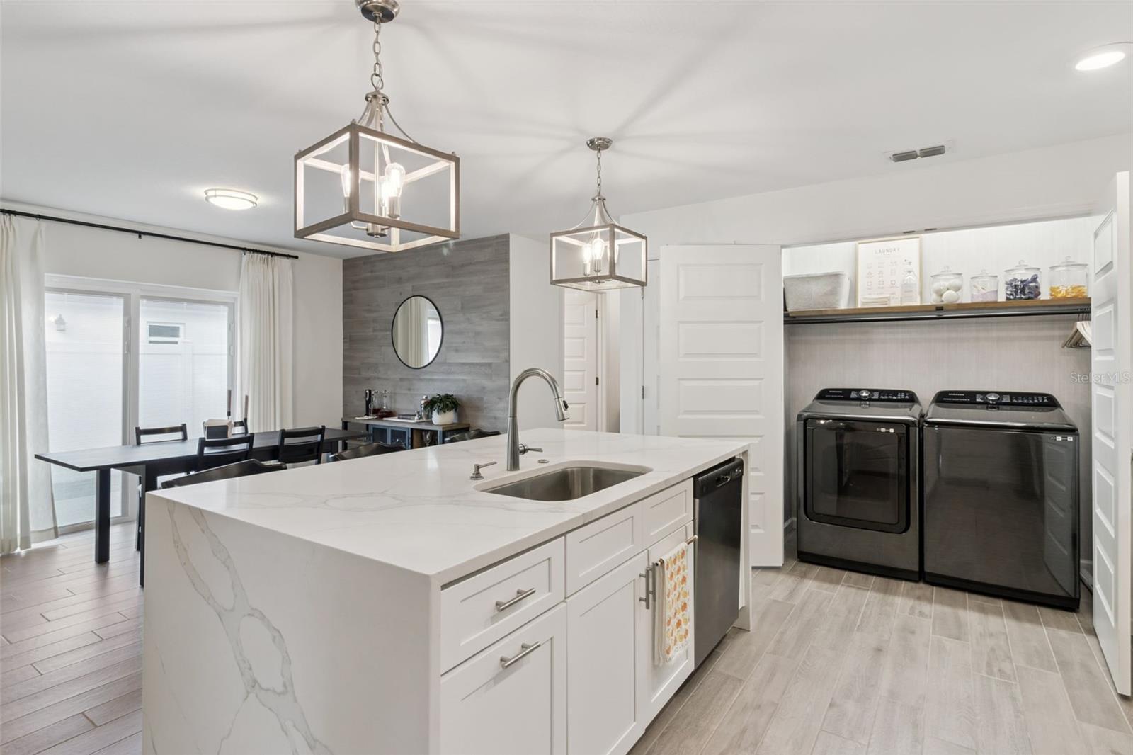 TOWER OAKS SOUTH - Residential