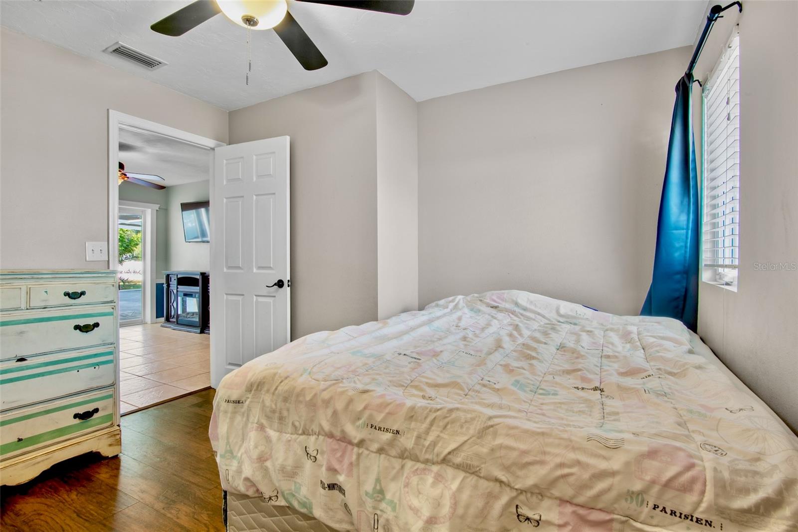 FRST LAKES COUNTRY CLUB ESTATES - Residential