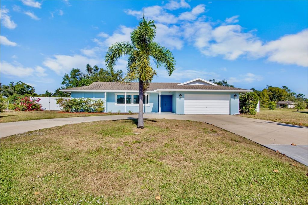 Photo of 3399 Espanola Drive, Sarasota, FL 34239 (MLS # A4688529)