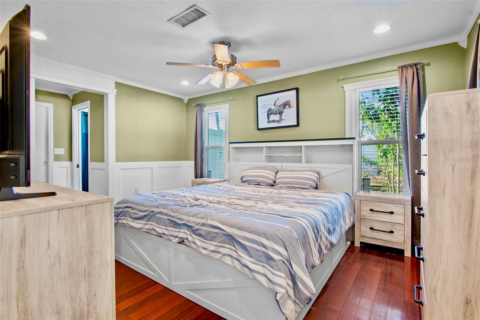 FRST LAKES COUNTRY CLUB ESTATES - Residential