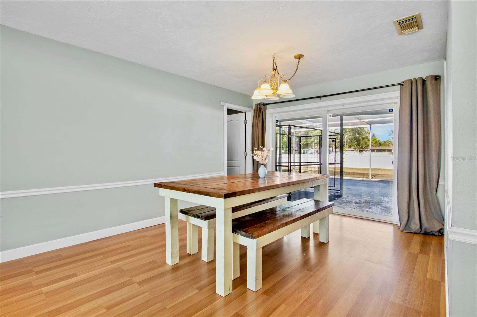 FRST LAKES COUNTRY CLUB ESTATES - Residential