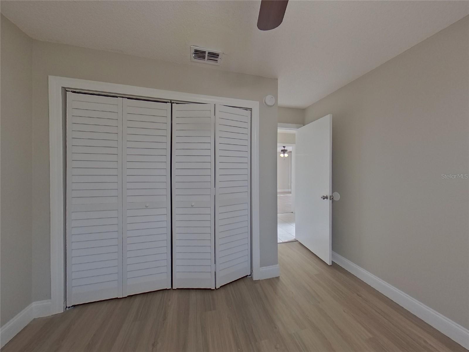 CURRY FORD WOODS - Residential Lease