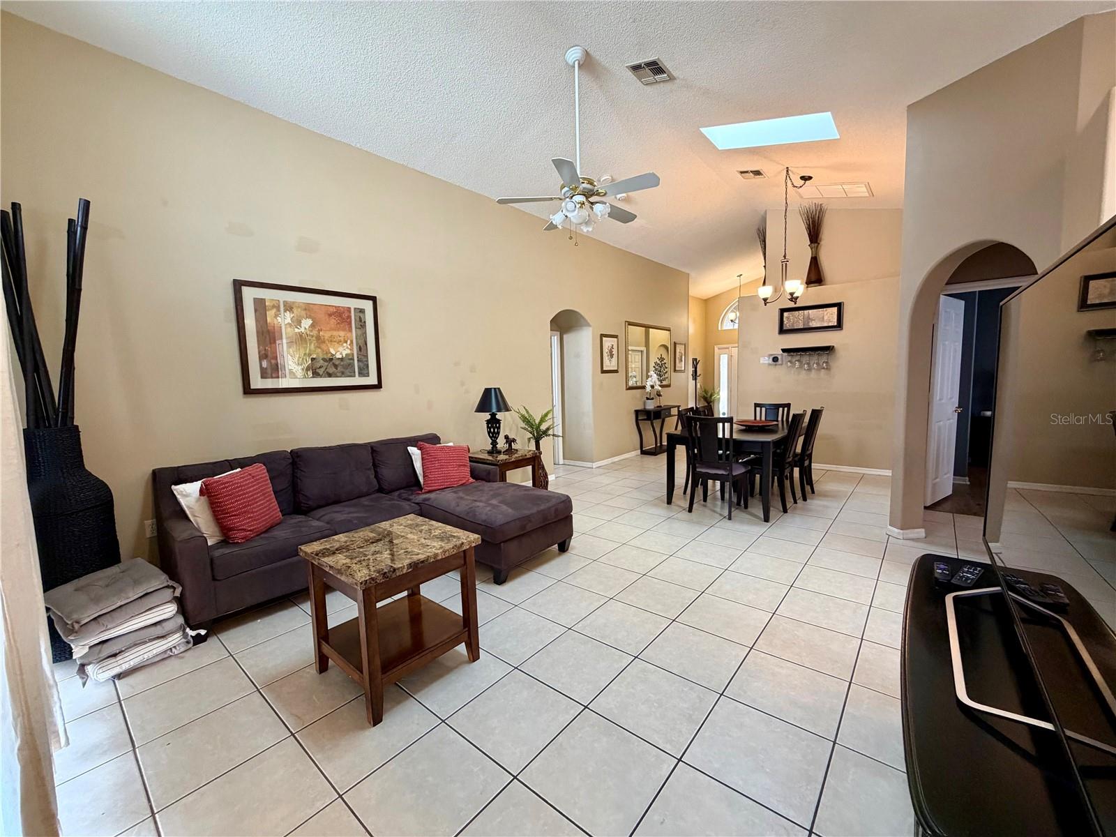 2564 BEAR CREEK COURT