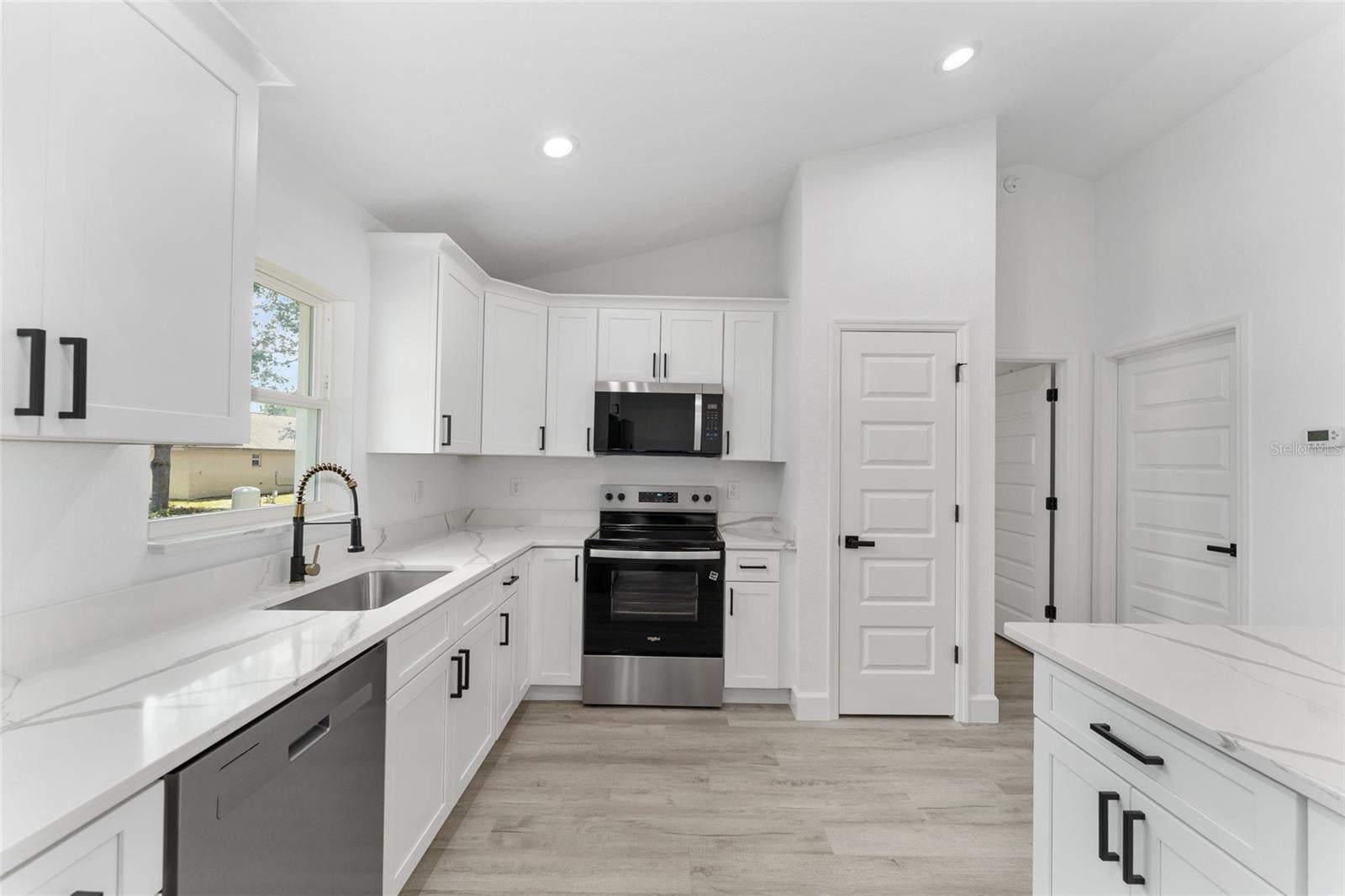 3 PECAN DRIVE TRCE