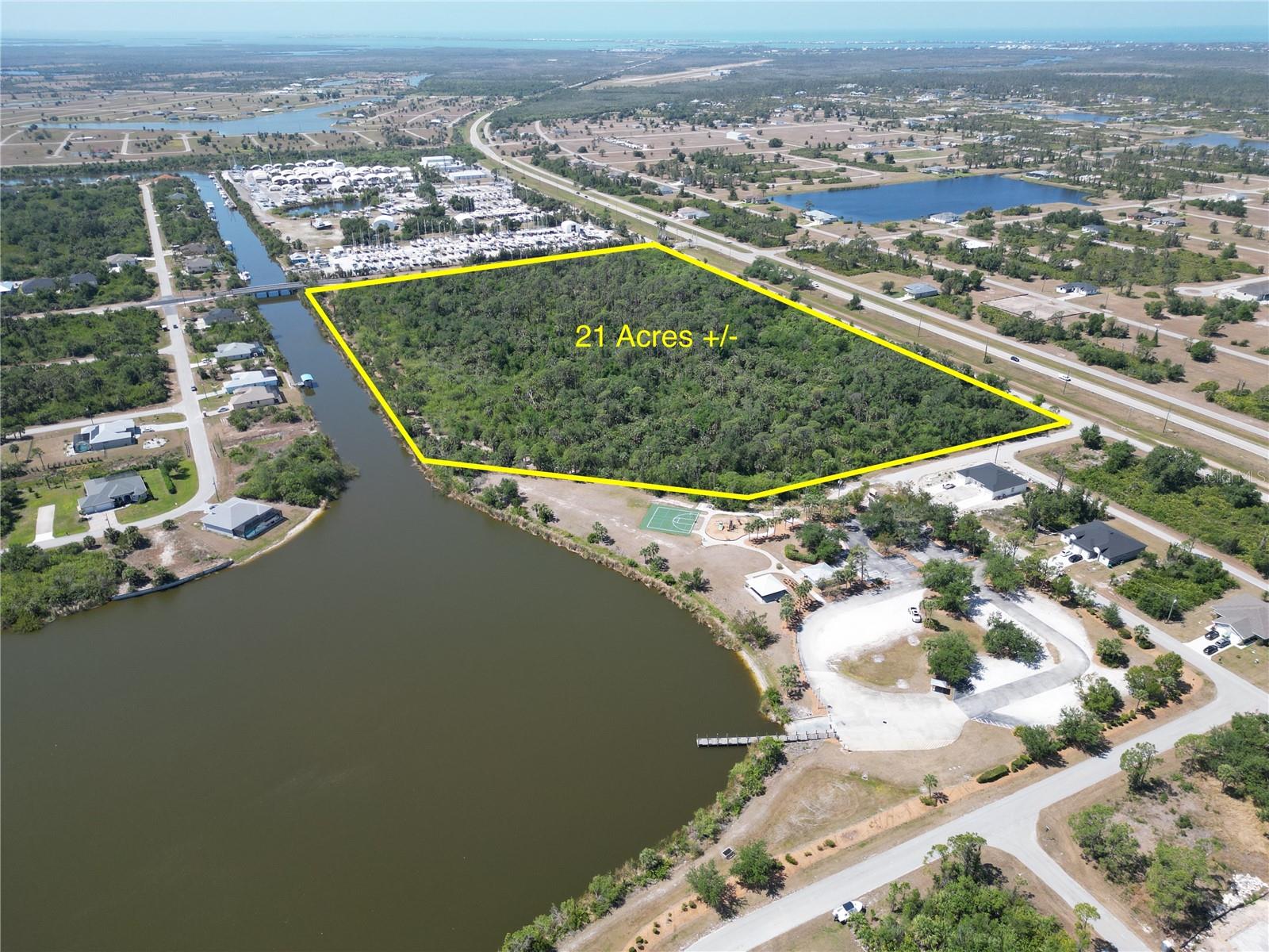 PORT CHARLOTTE SEC 085 - Land