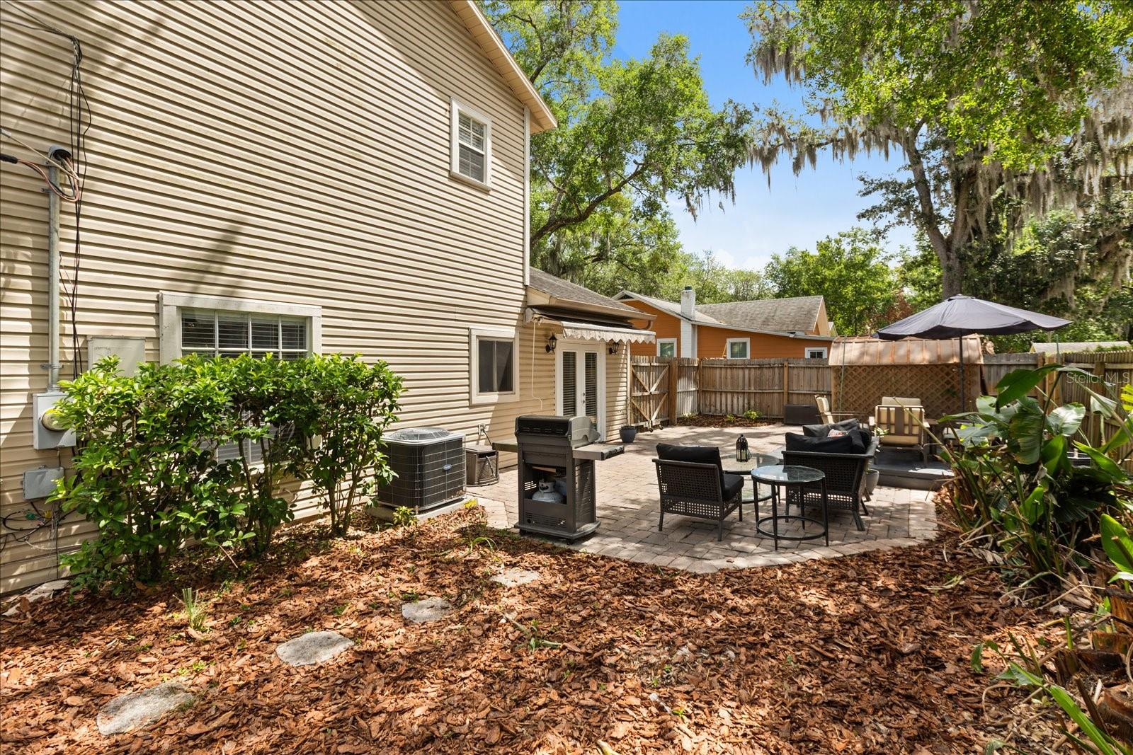 COLONIAL GROVE ESTATES - Residential