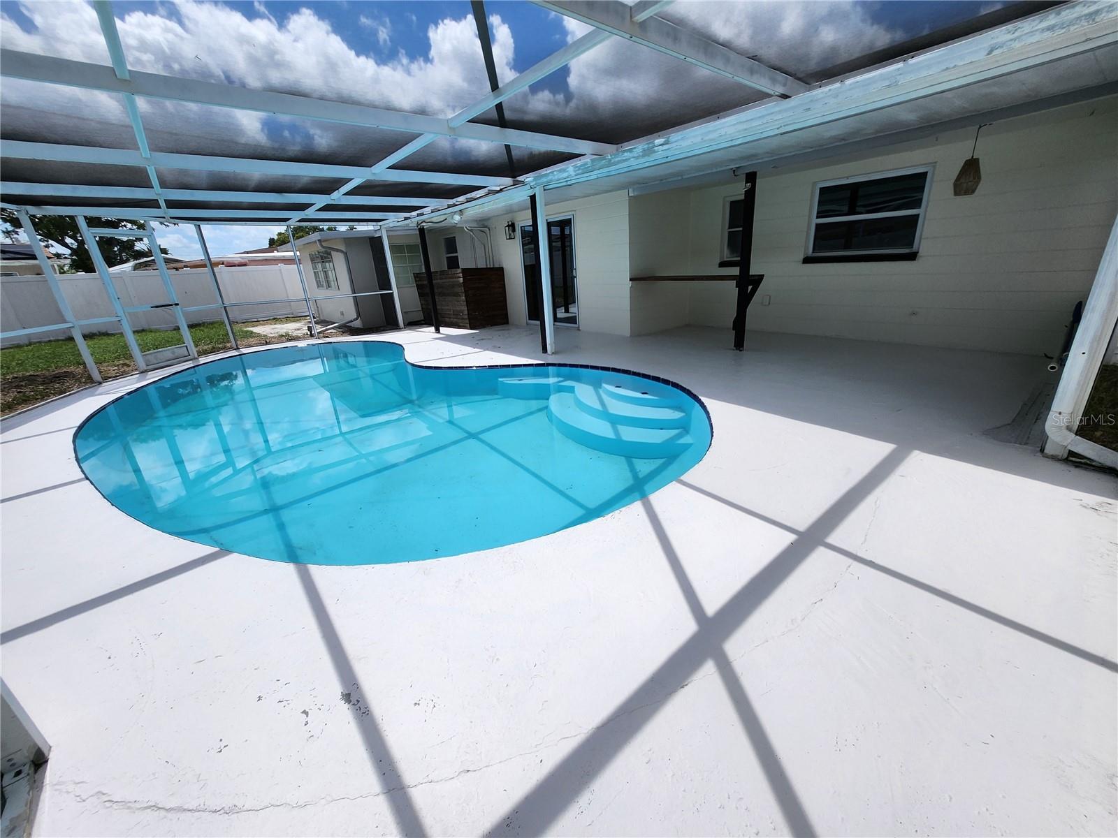 PALM TERRACE ESTATES - Residential
