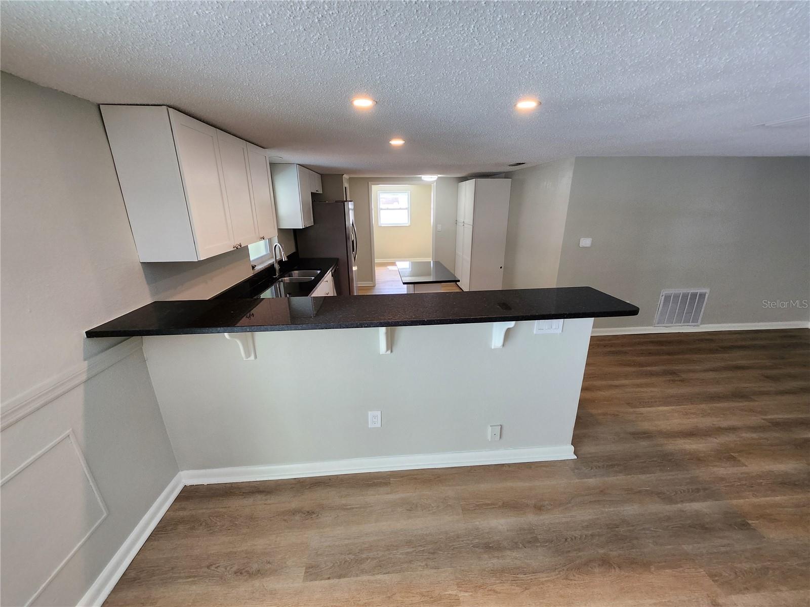 PALM TERRACE ESTATES - Residential