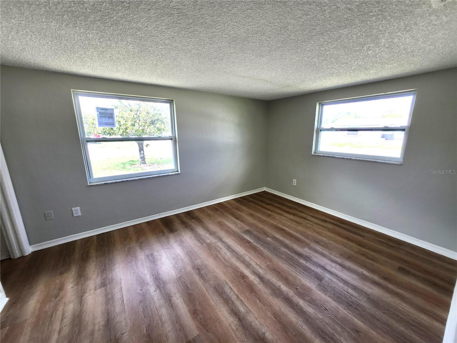 PALM TERRACE ESTATES - Residential