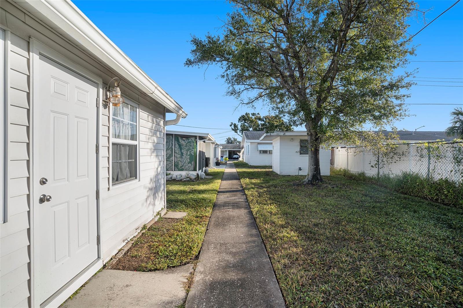 SPRINGWOOD VILLAS - Residential