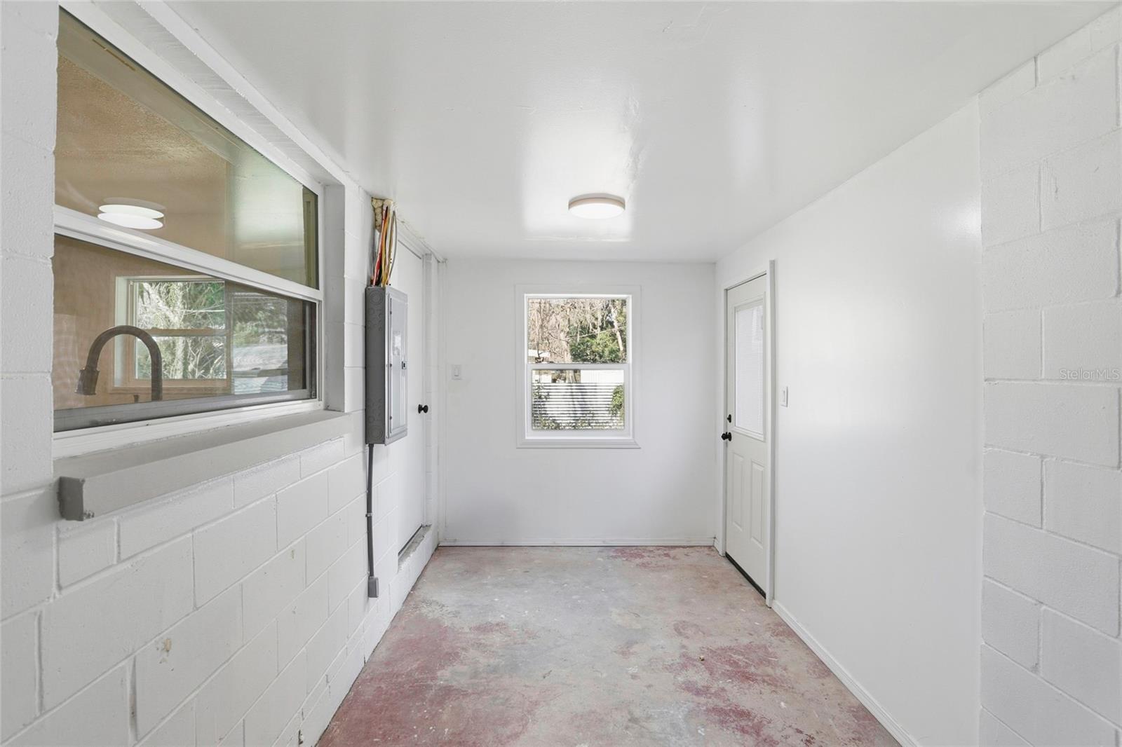 LAKESHORE HOMESITES - Residential