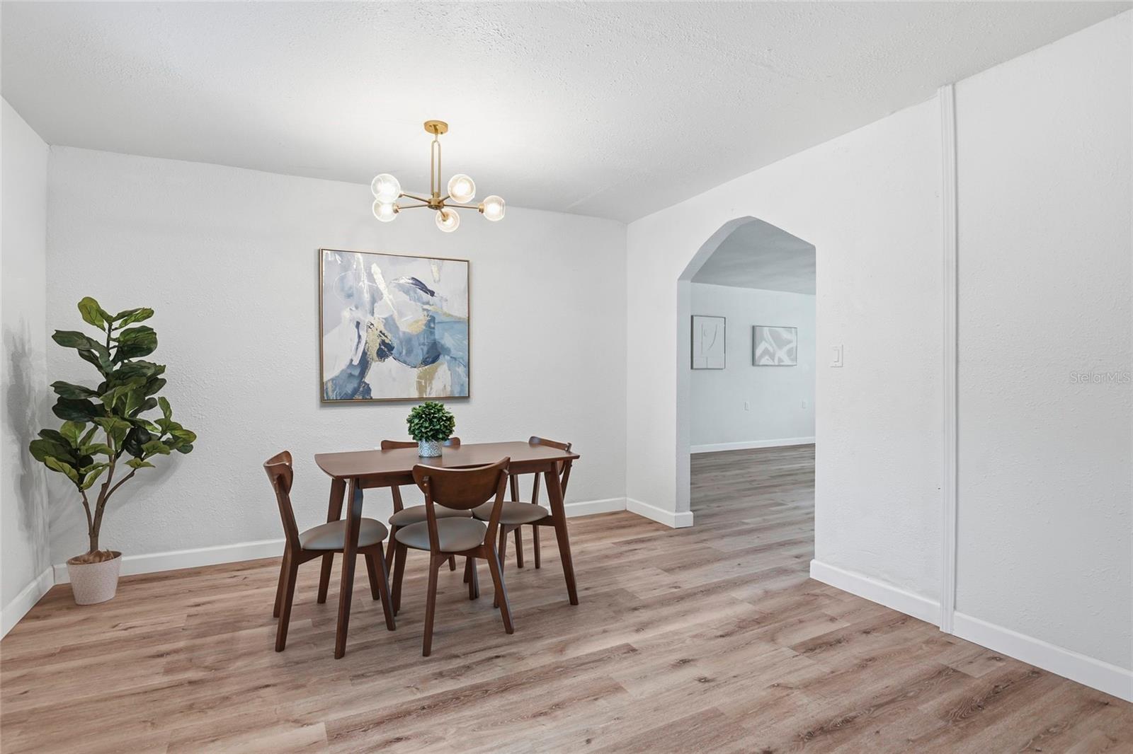 LAKESHORE HOMESITES - Residential