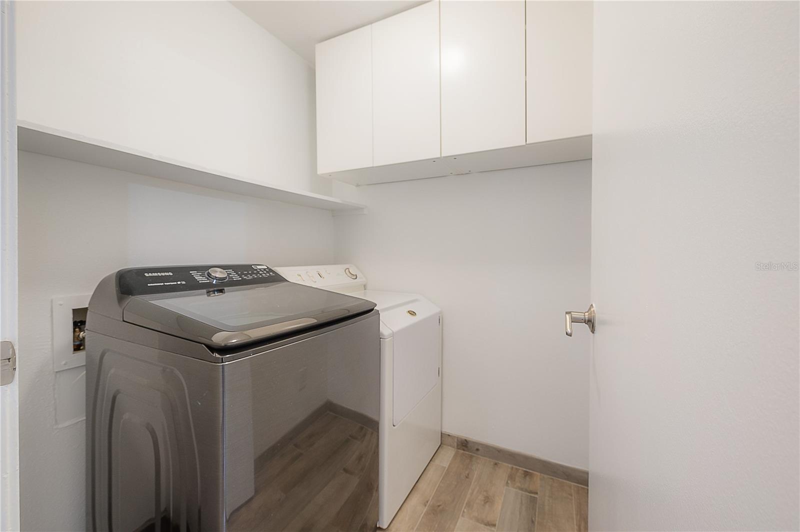 ENCLAVE AT ST PETERSBURG - Residential