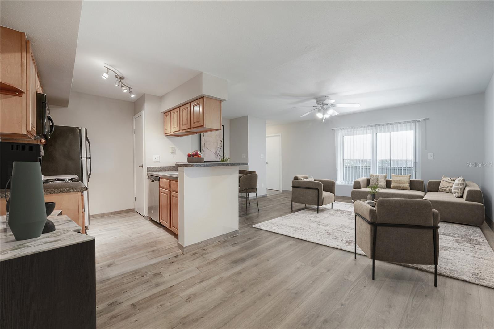 9100 DR MARTIN LUTHER KING JR STREET N 905