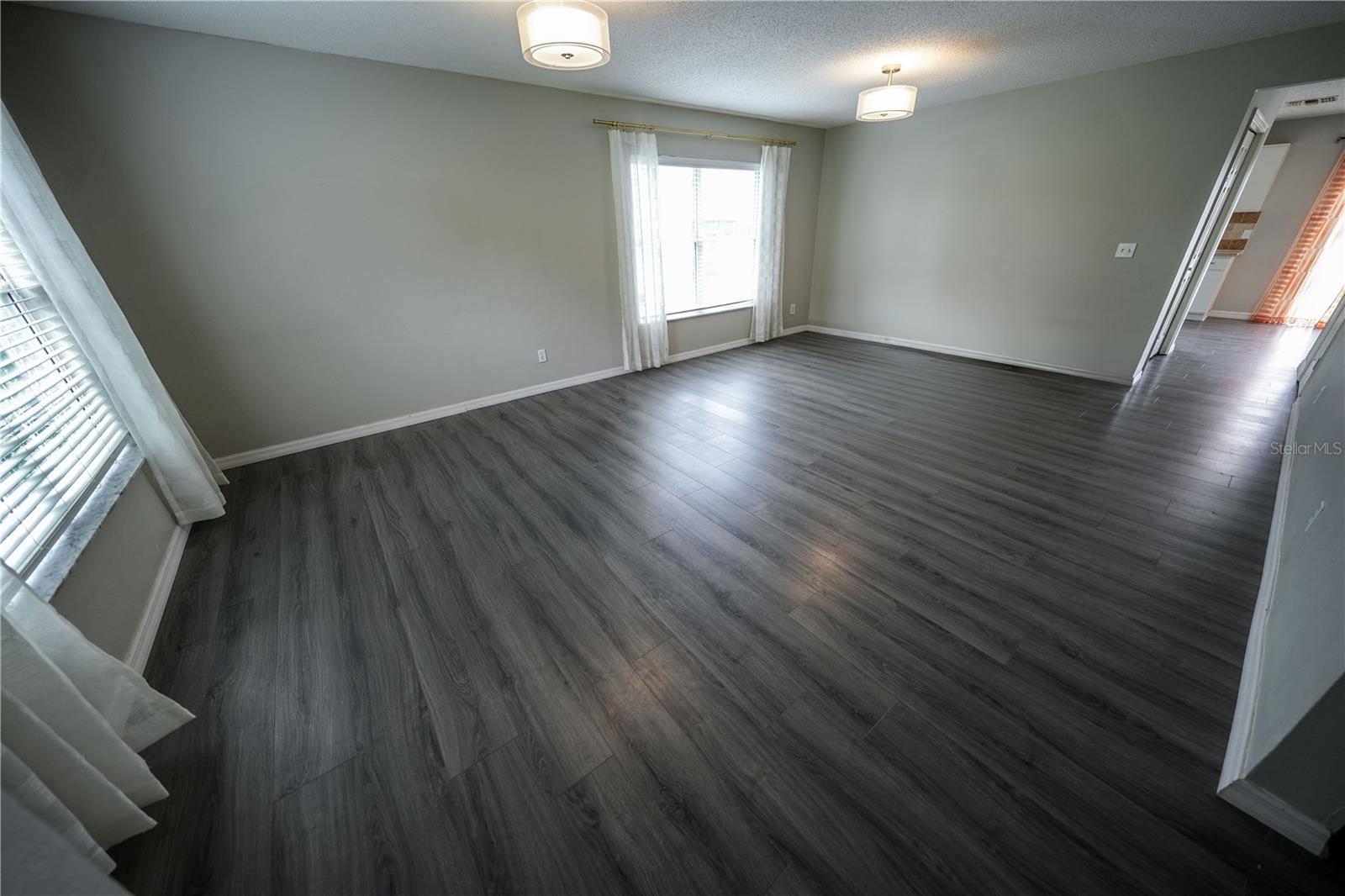 SKYRIDGE VALLEY PH 01 - Residential Lease