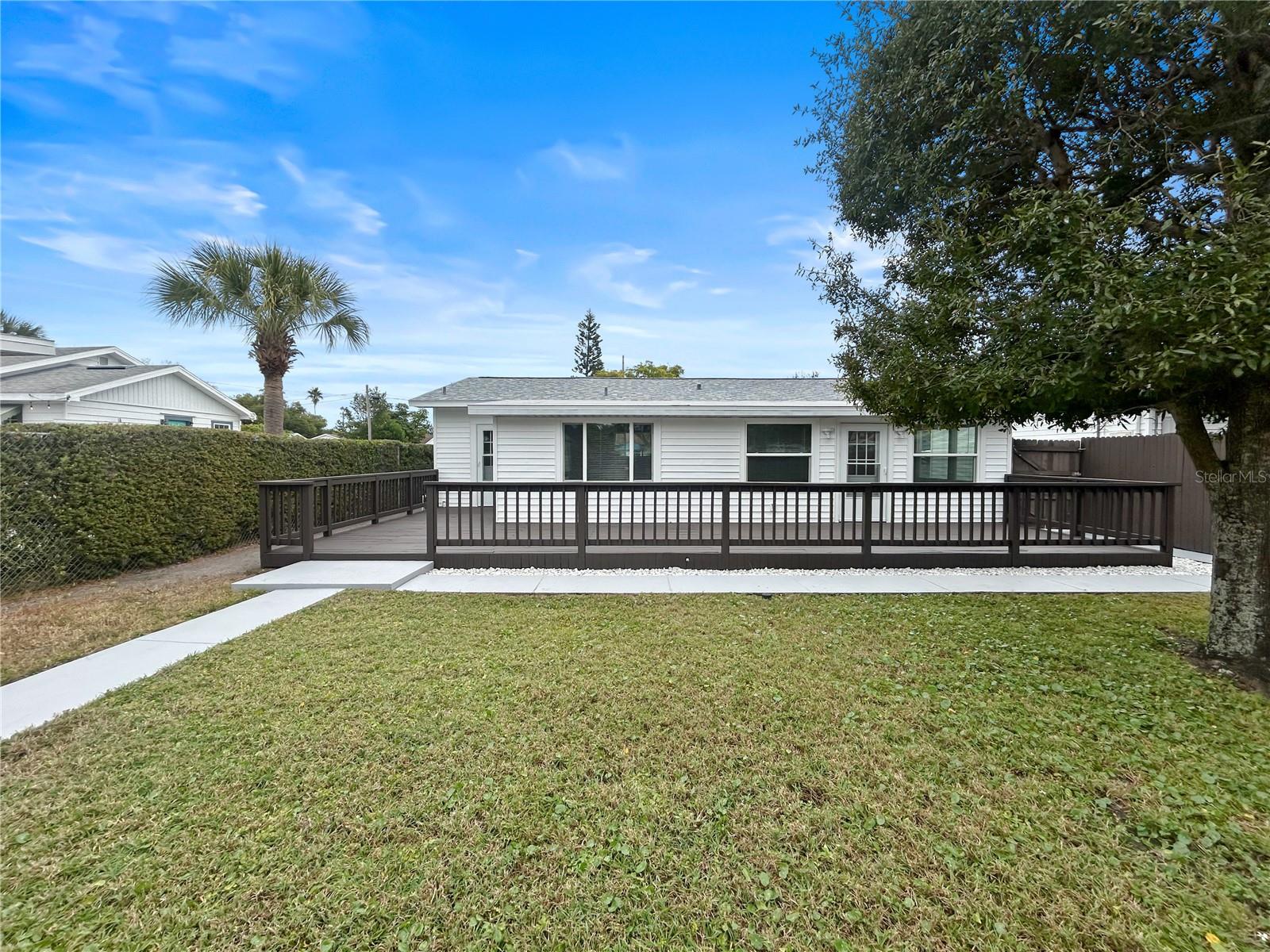 CAROLINA TERRACE - Residential