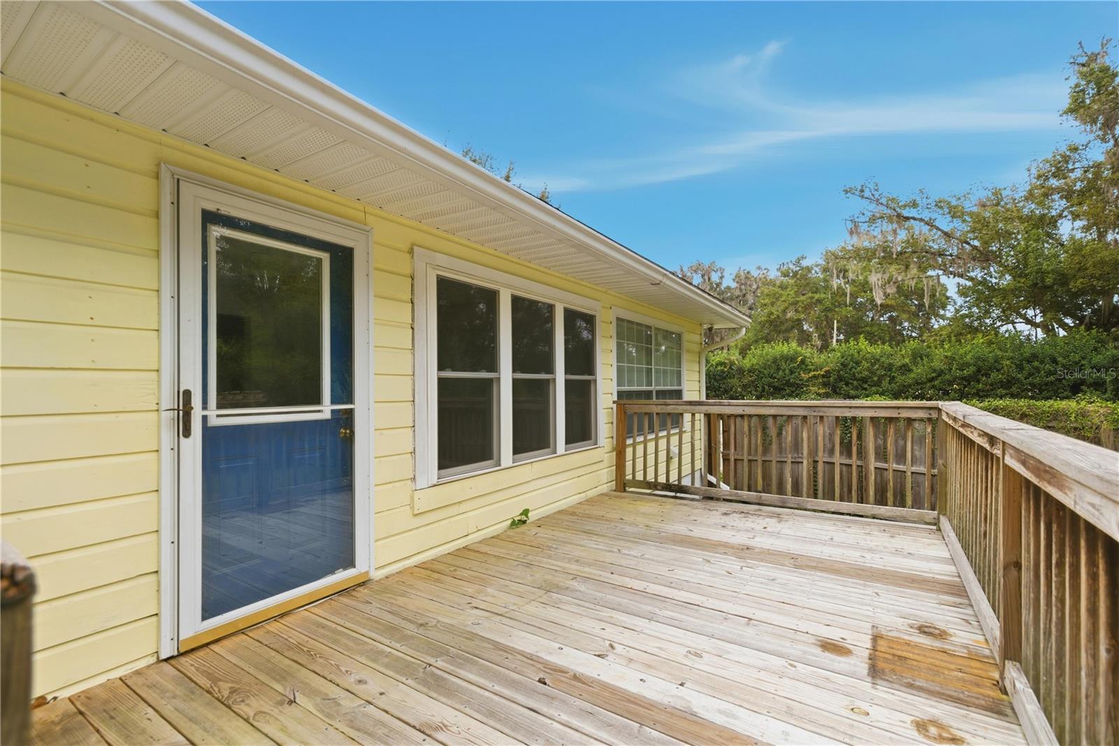 MACKINTOSH - Residential