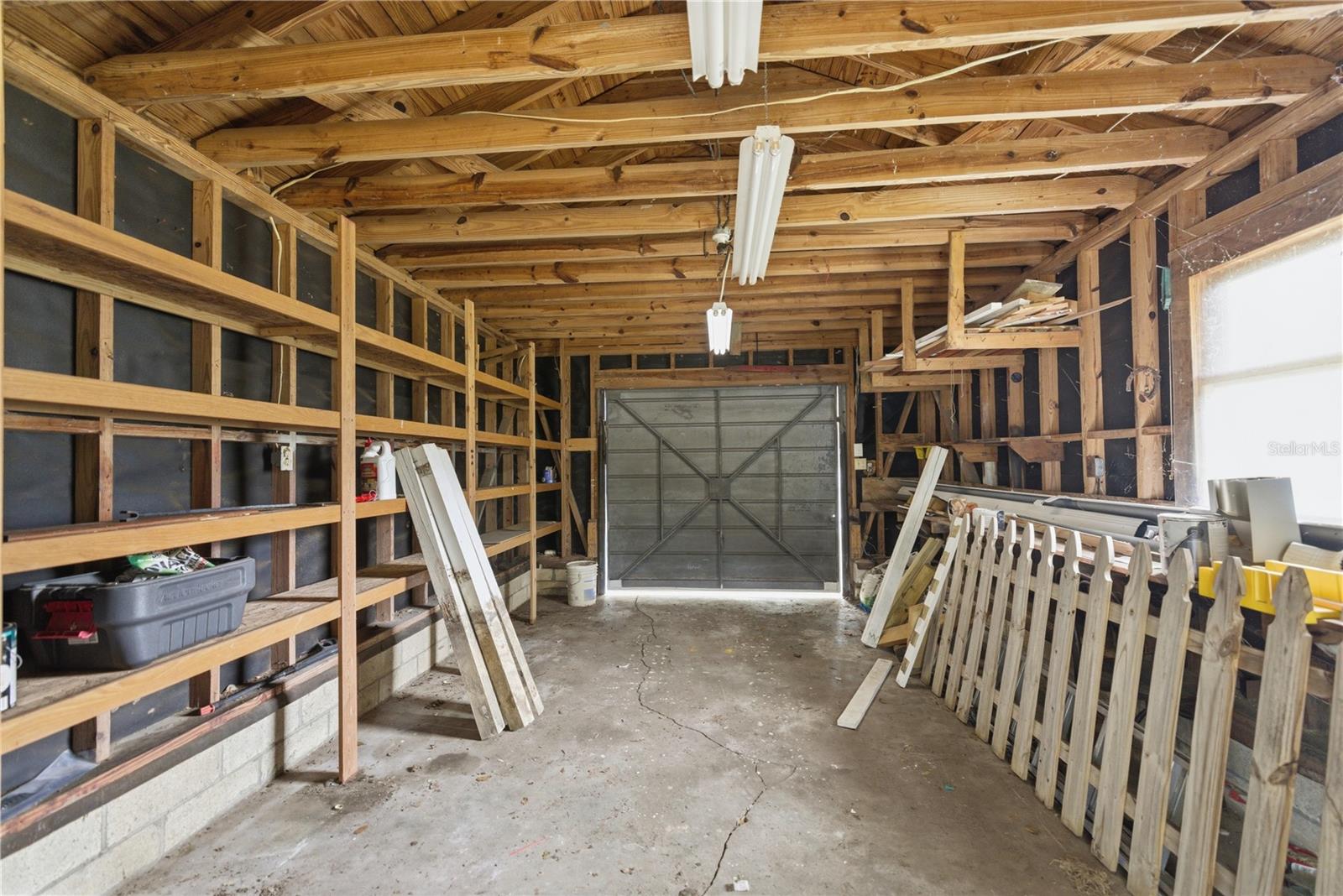 MACKINTOSH - Residential