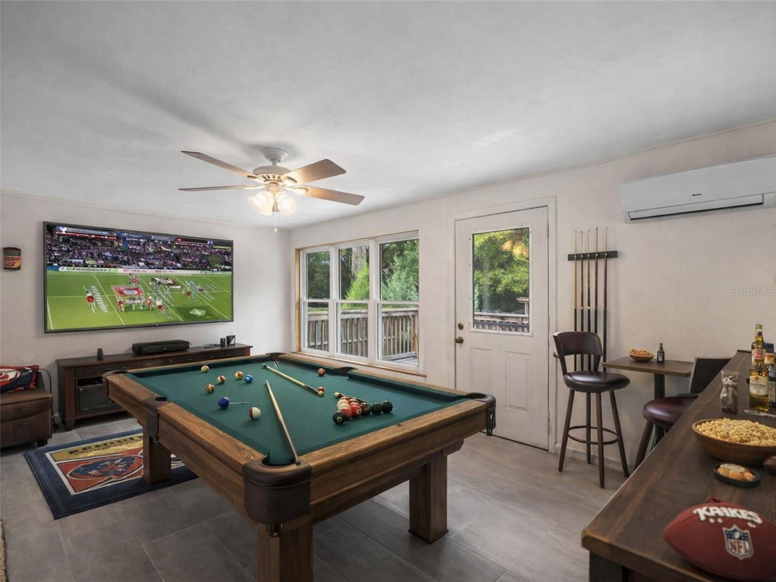 MACKINTOSH - Residential