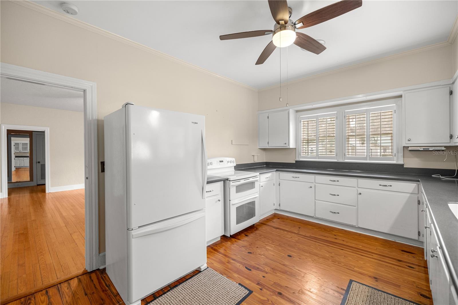 MACKINTOSH - Residential