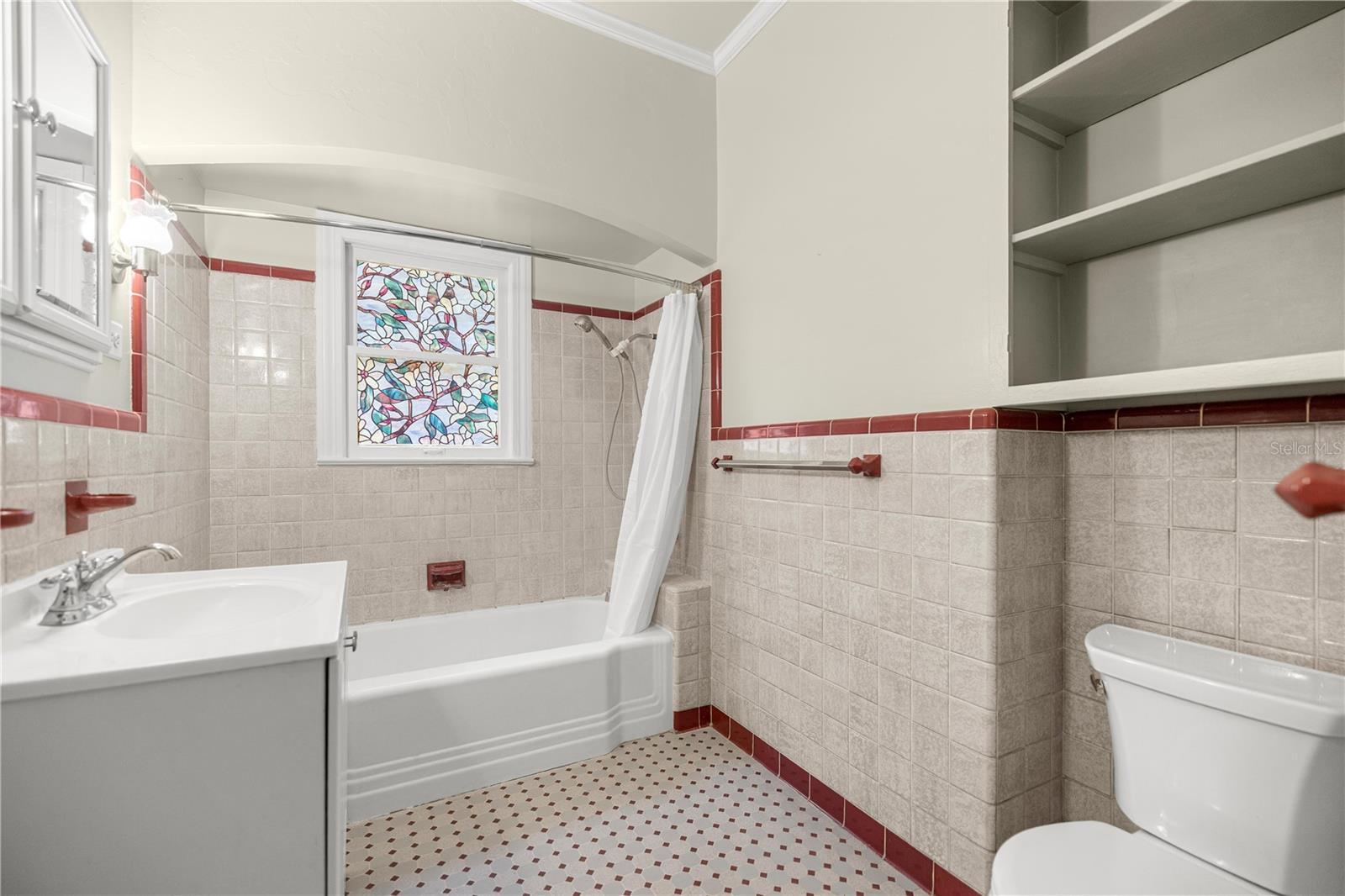 MACKINTOSH - Residential