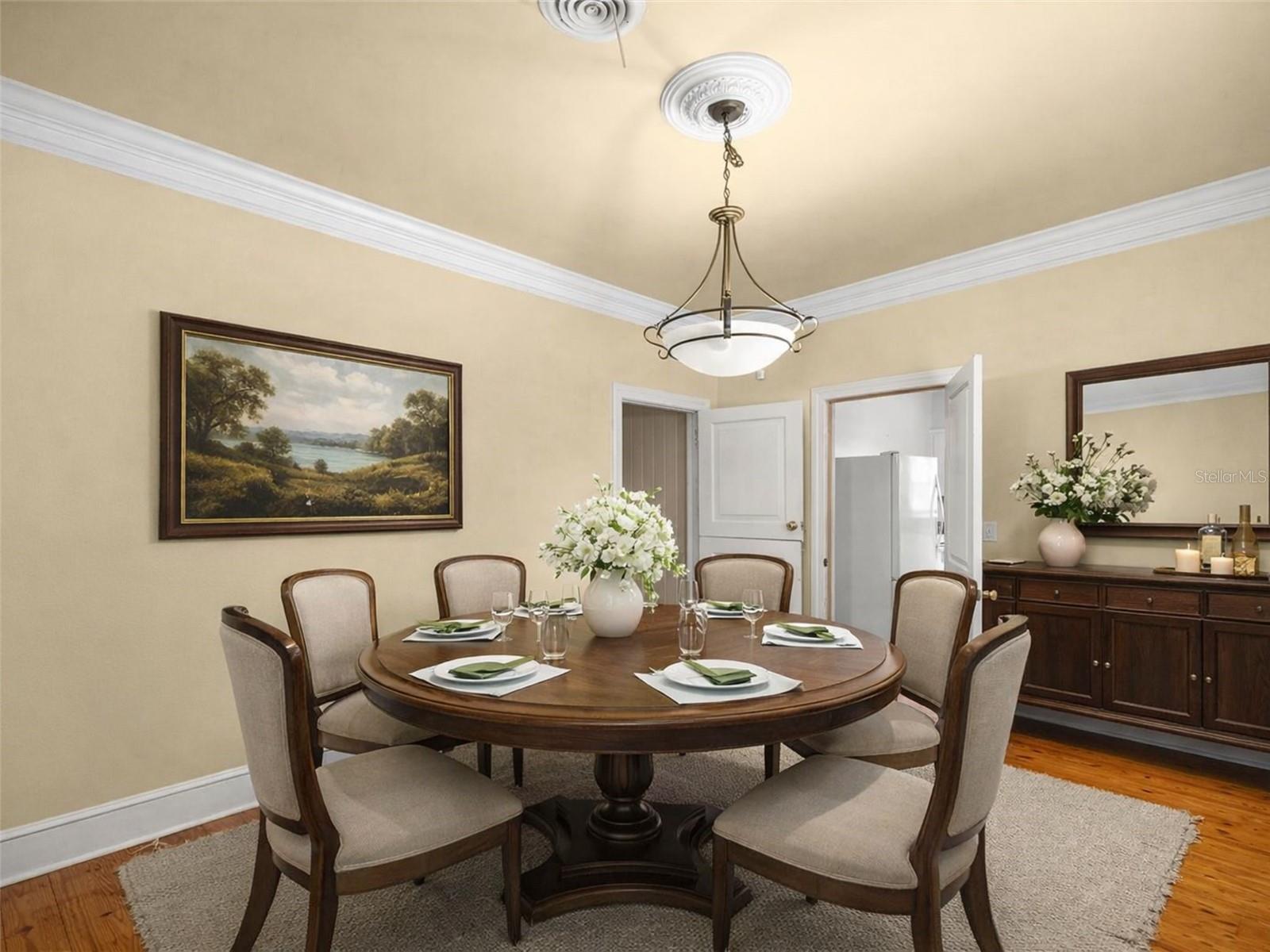 MACKINTOSH - Residential