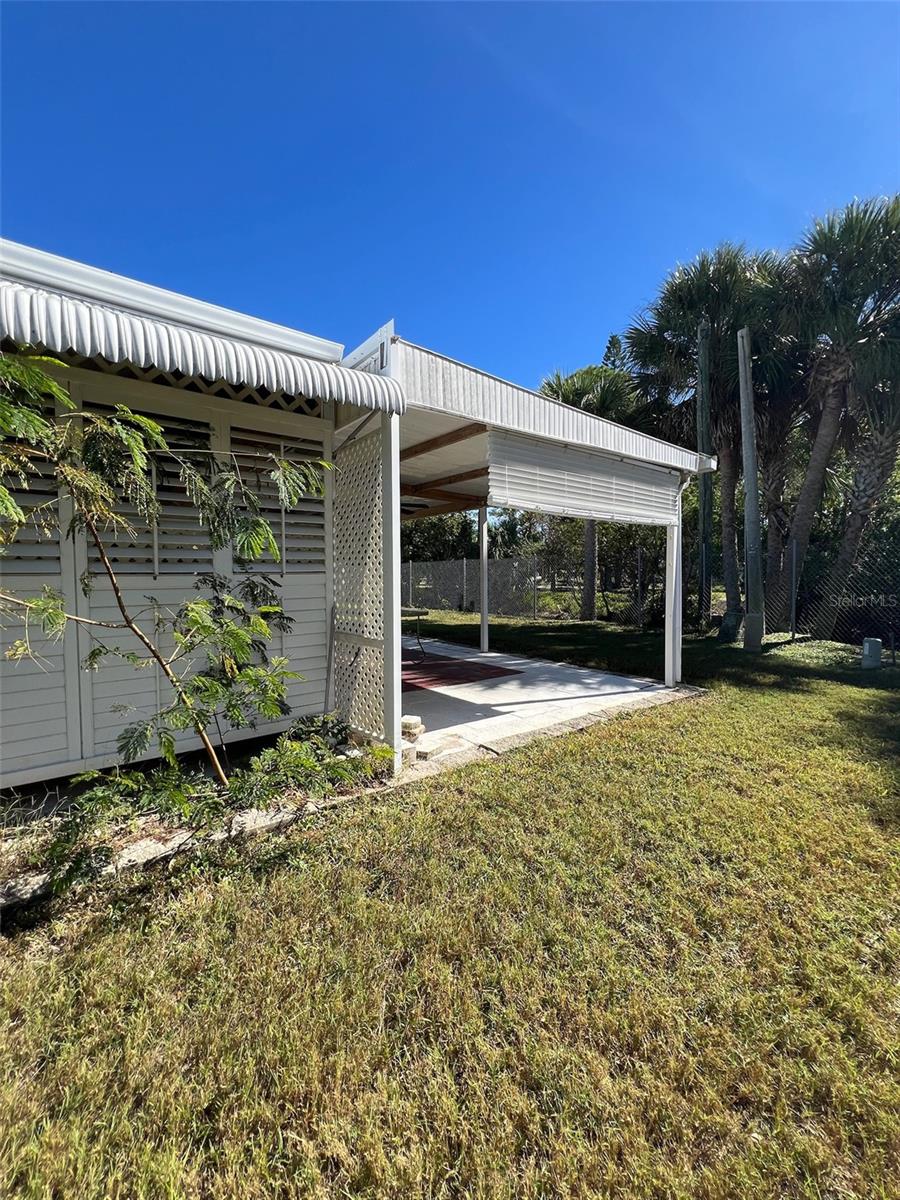 SENATE MANOR UNREC - Residential