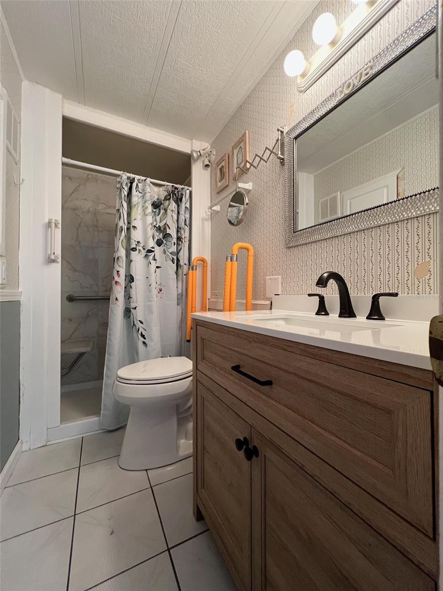 SENATE MANOR UNREC - Residential