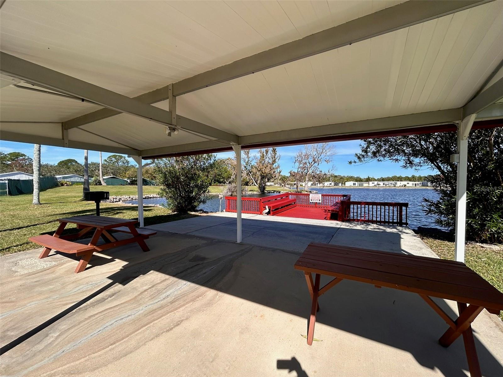 SENATE MANOR UNREC - Residential