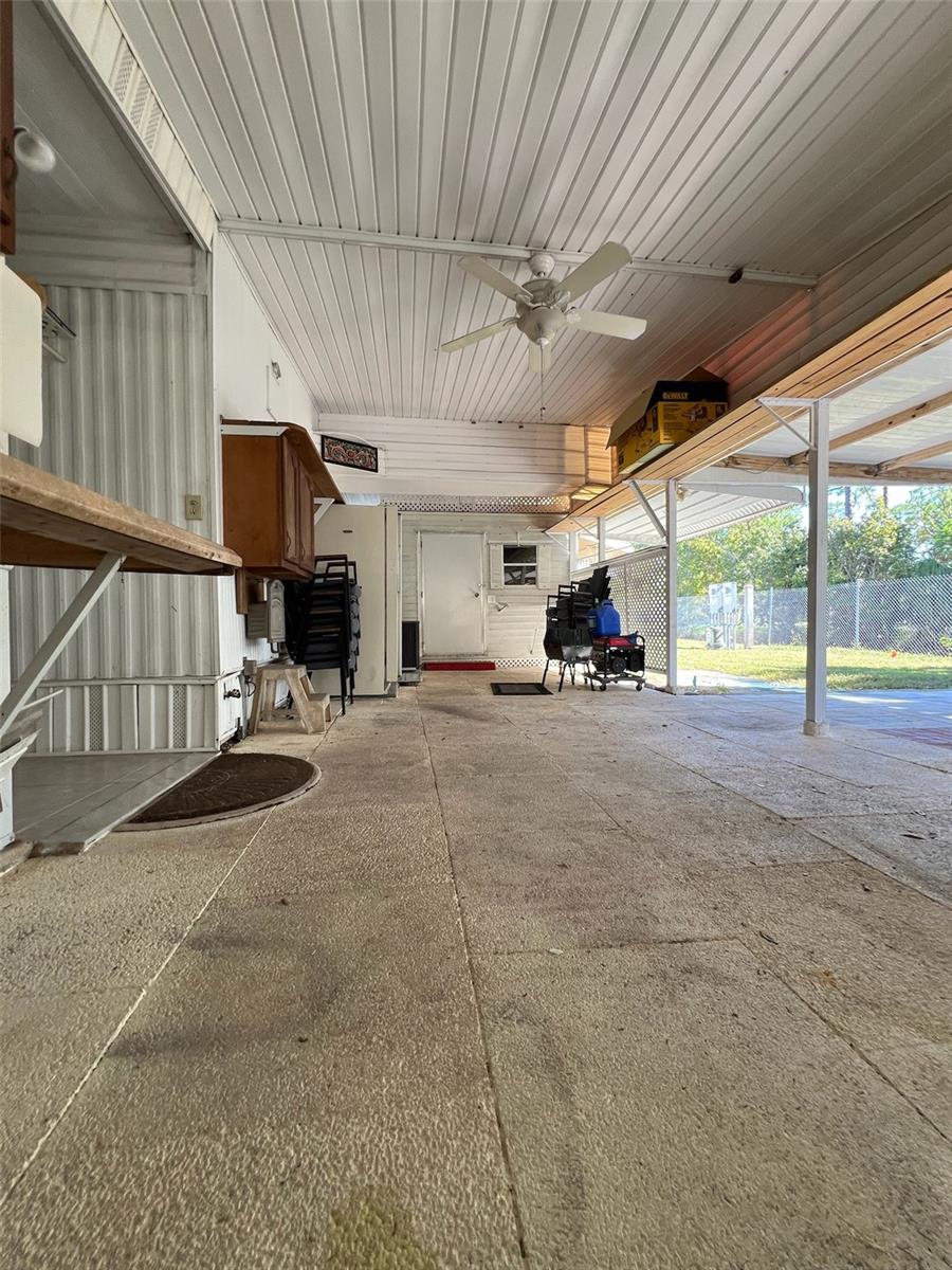 SENATE MANOR UNREC - Residential