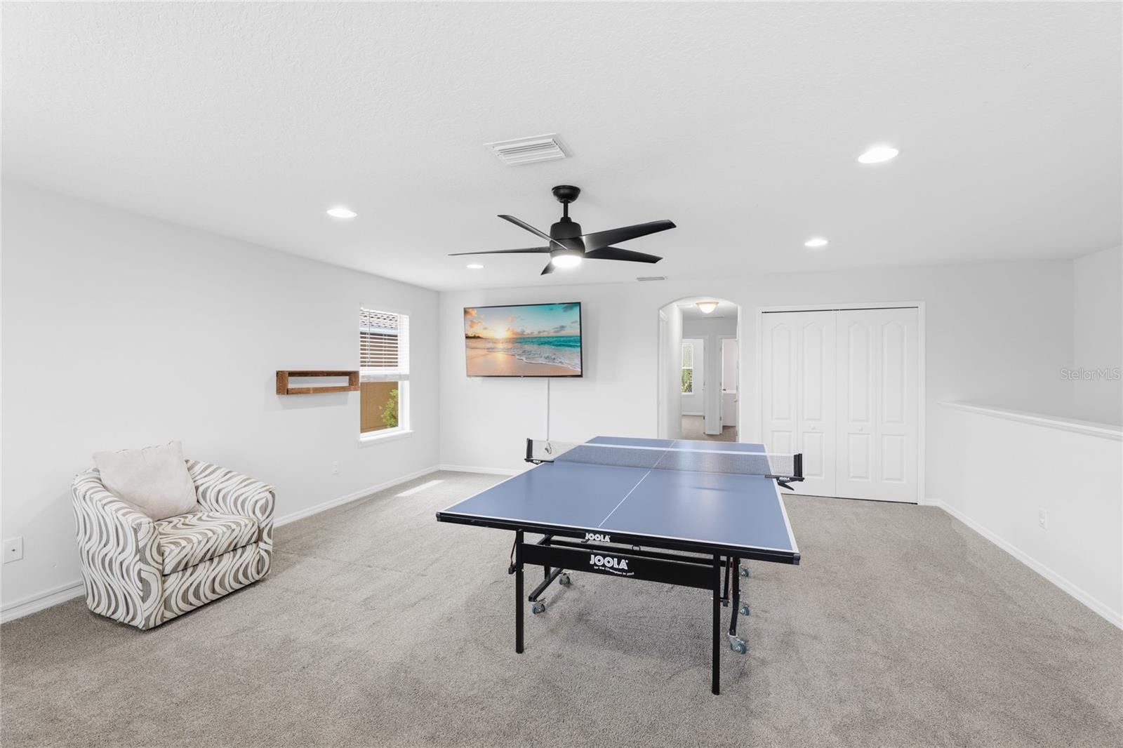 OAK VISTAS - Residential