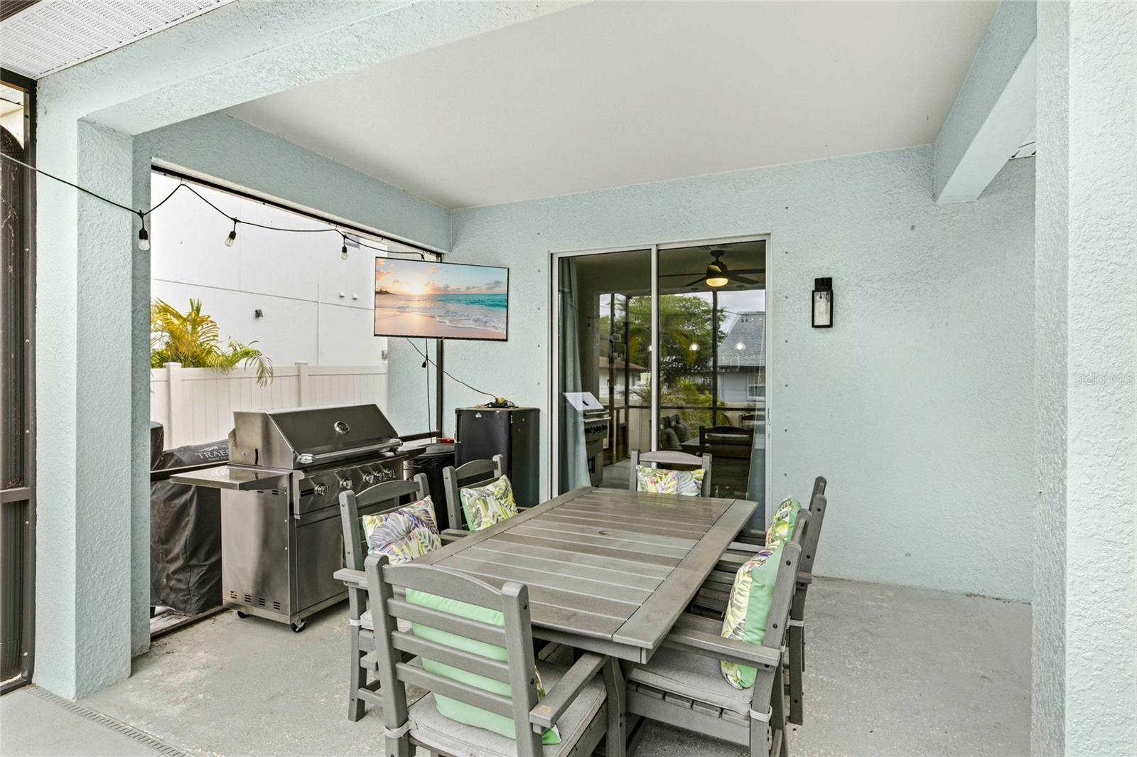 OAK VISTAS - Residential