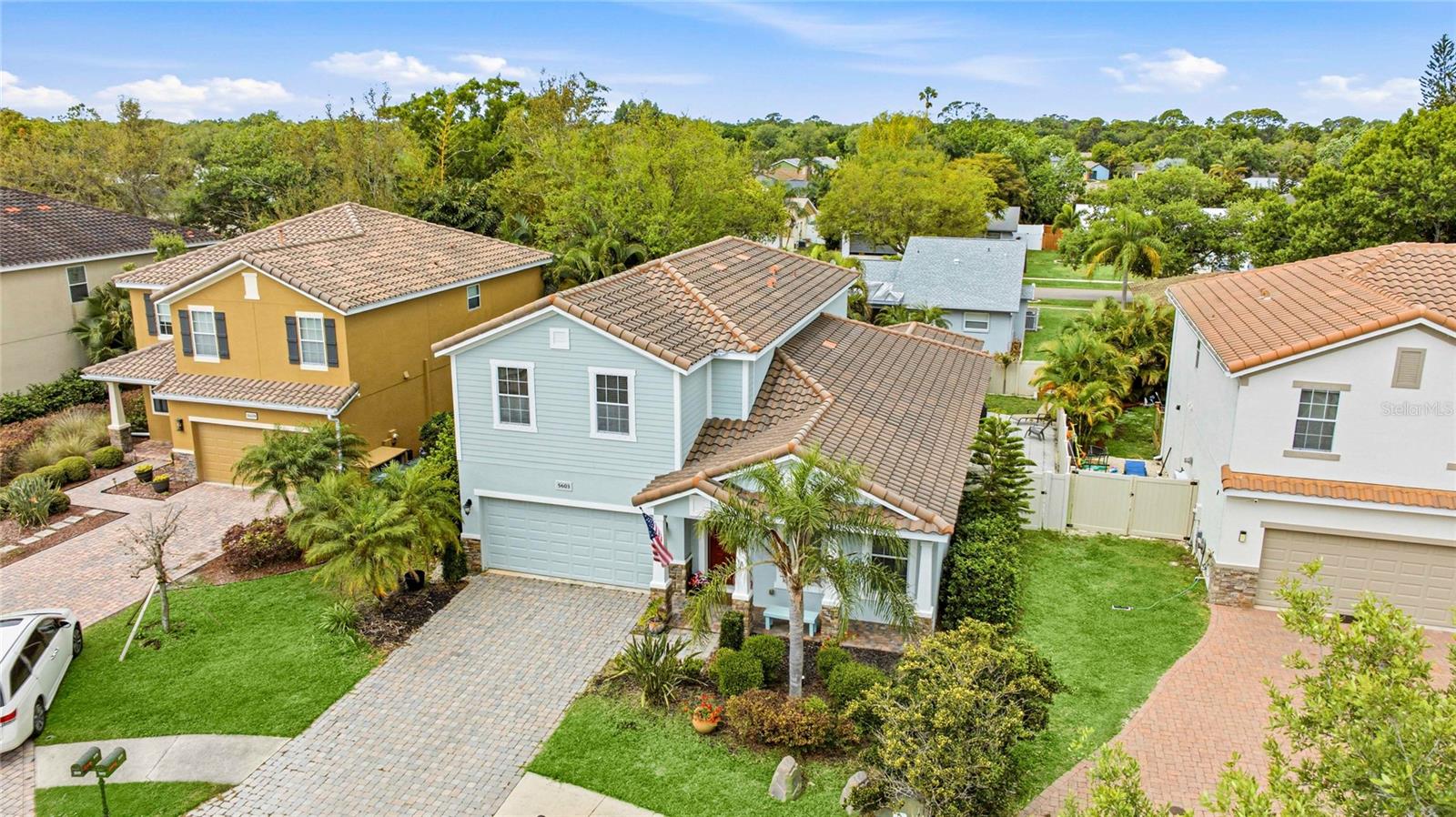 OAK VISTAS - Residential