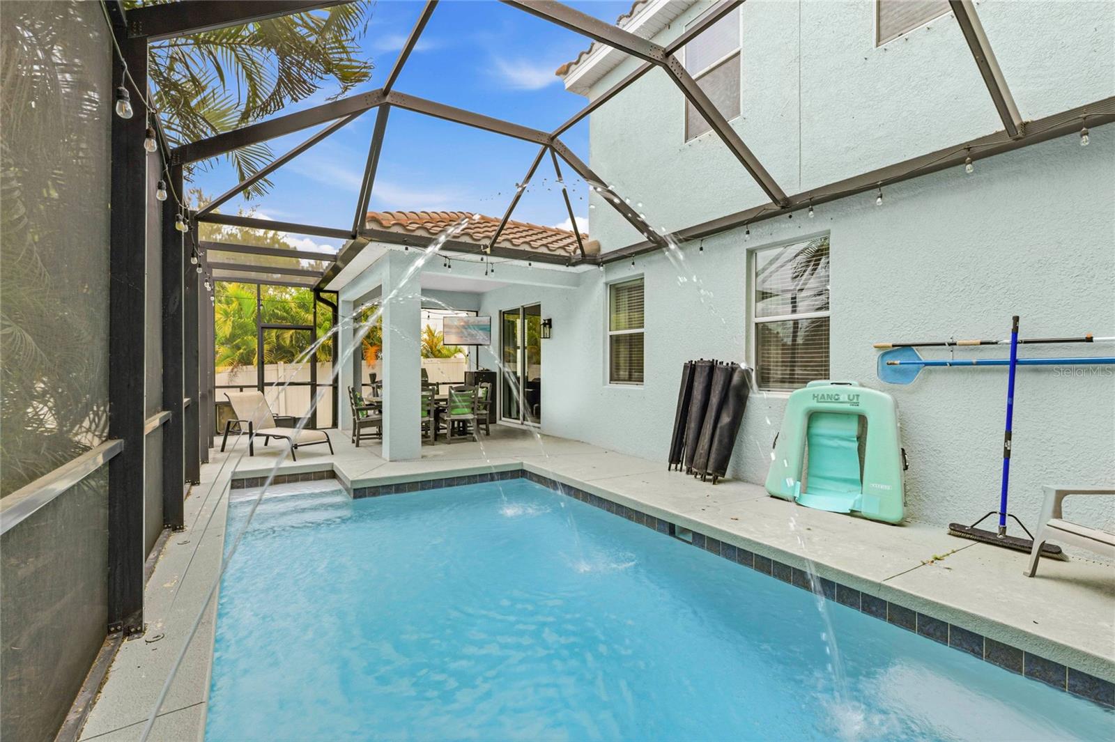 OAK VISTAS - Residential