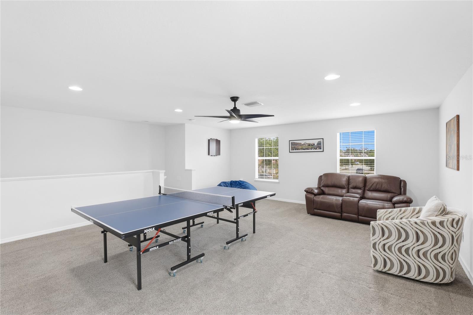 OAK VISTAS - Residential