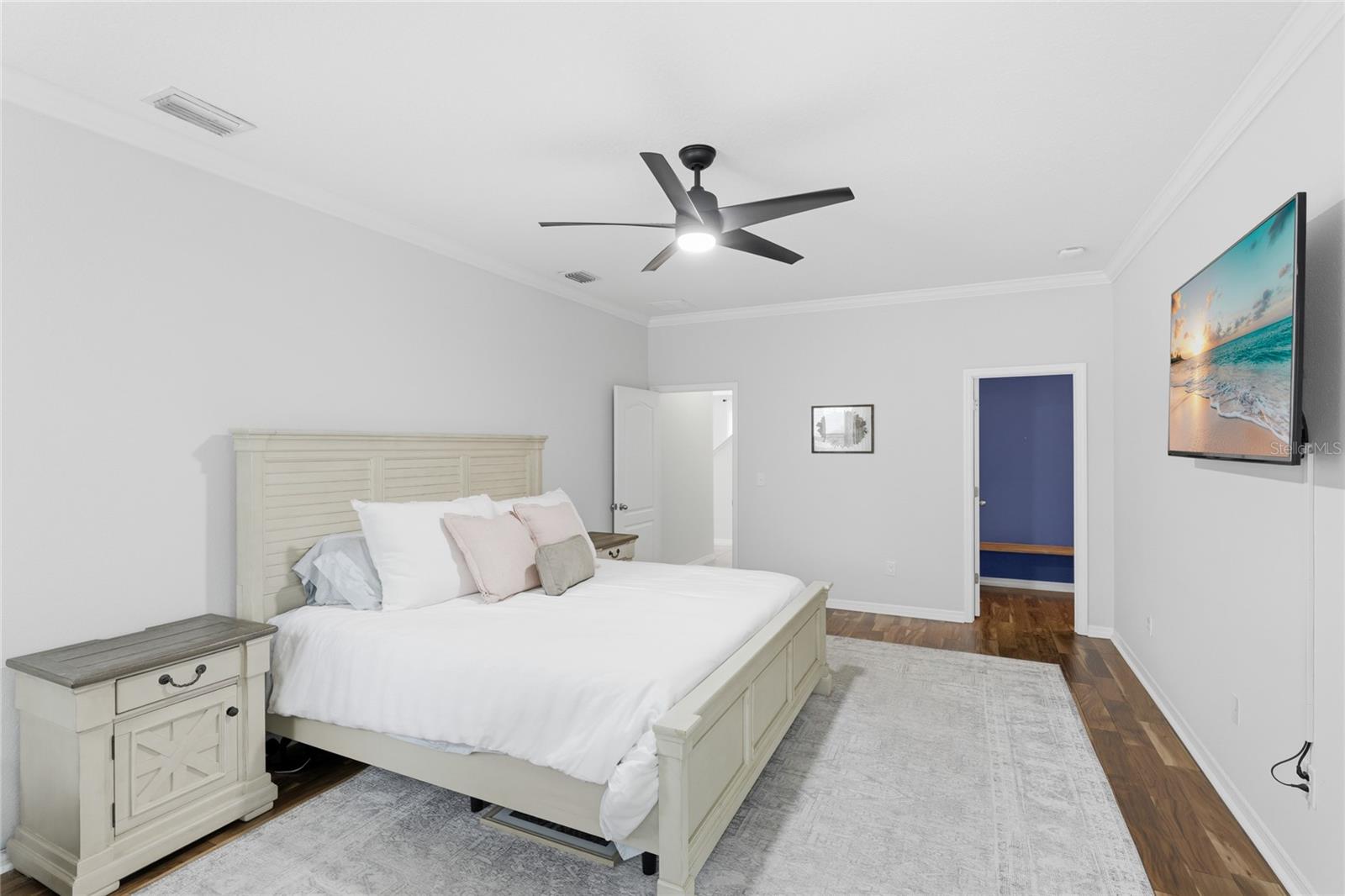 OAK VISTAS - Residential