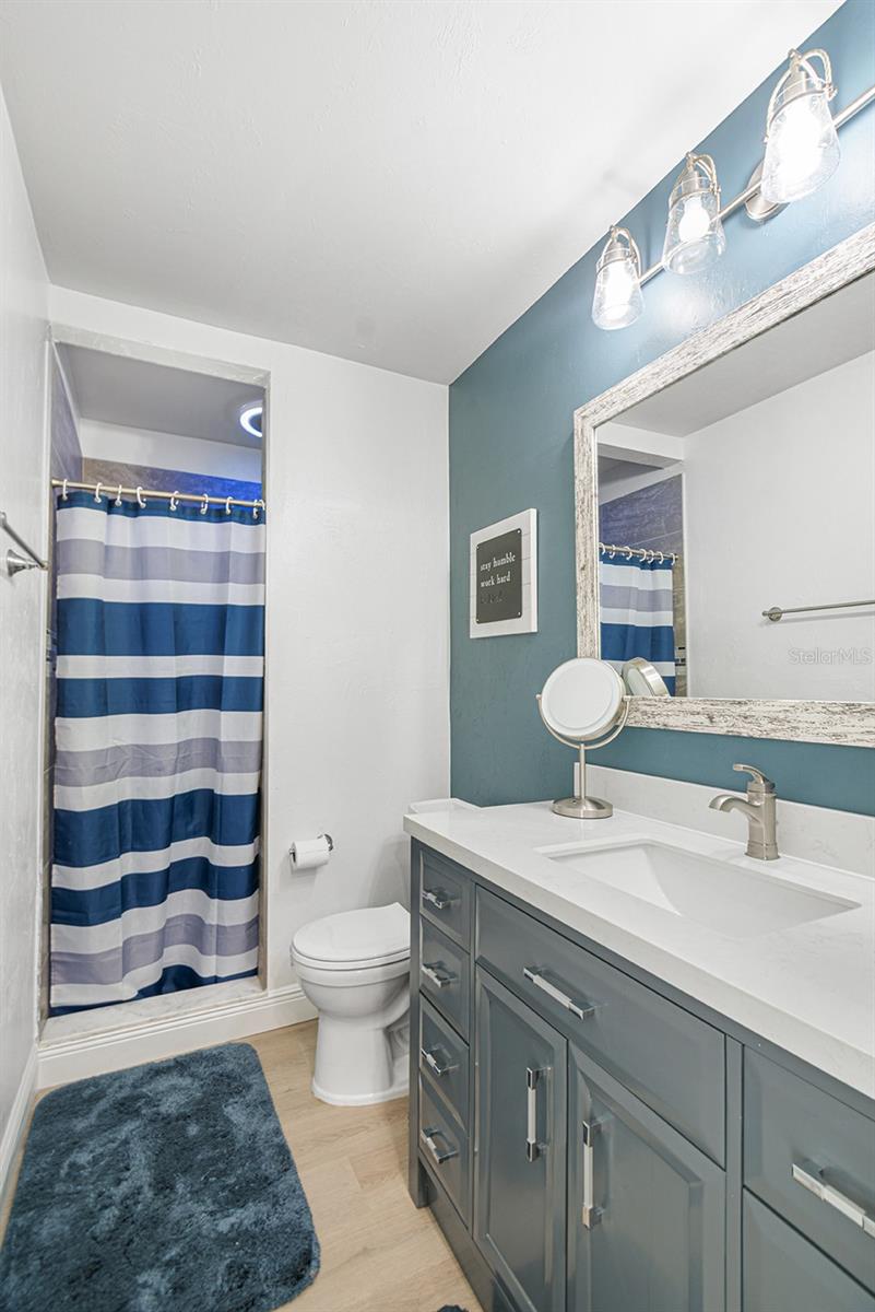 HARBORAGE SUB - Residential