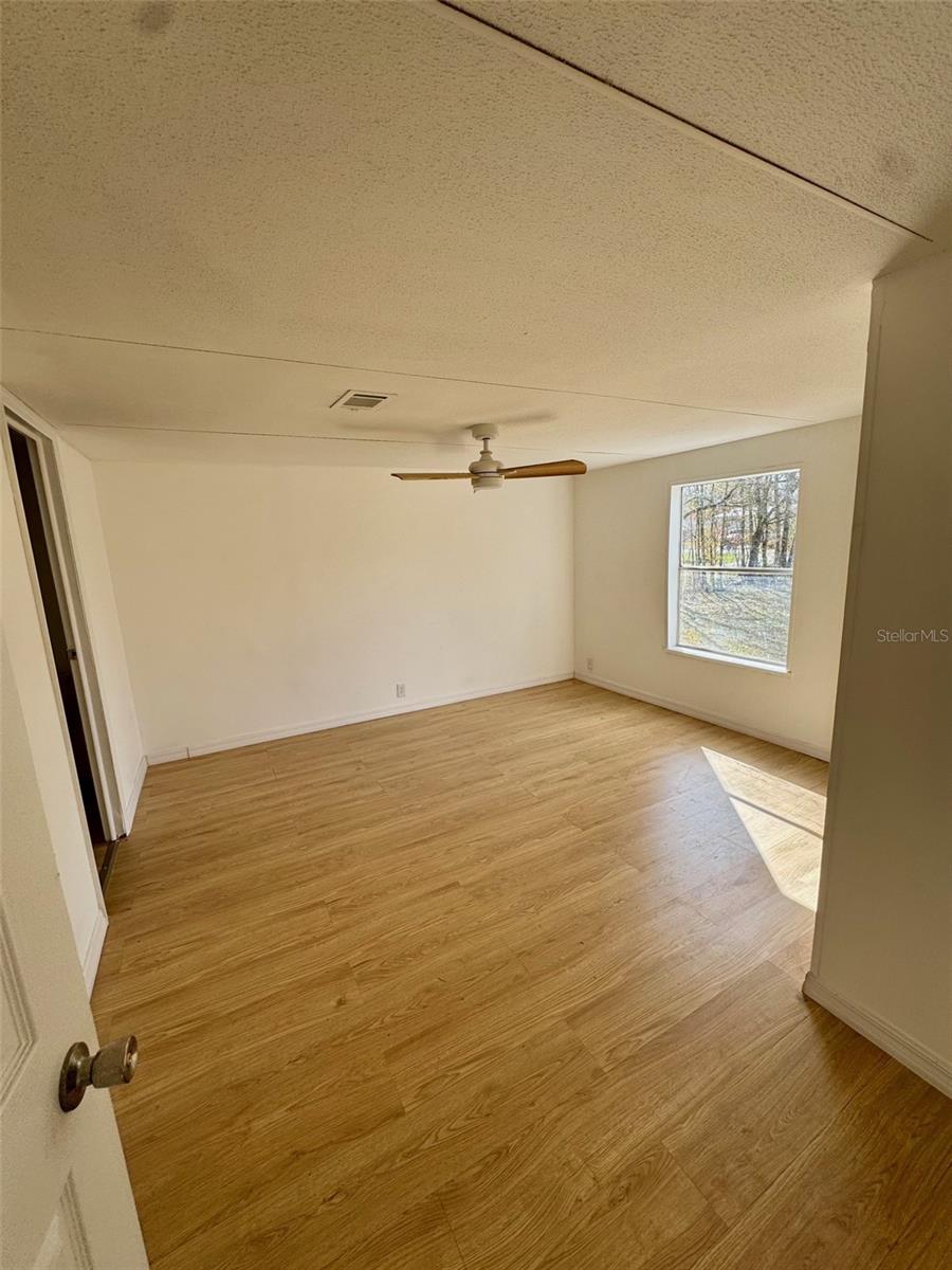 ANGUS VALLEY - Residential