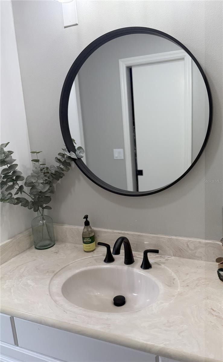 SABAL POINT AMD - Residential