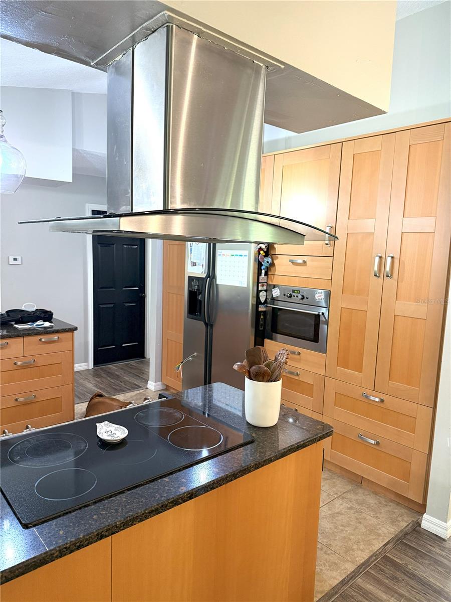 SABAL POINT AMD - Residential