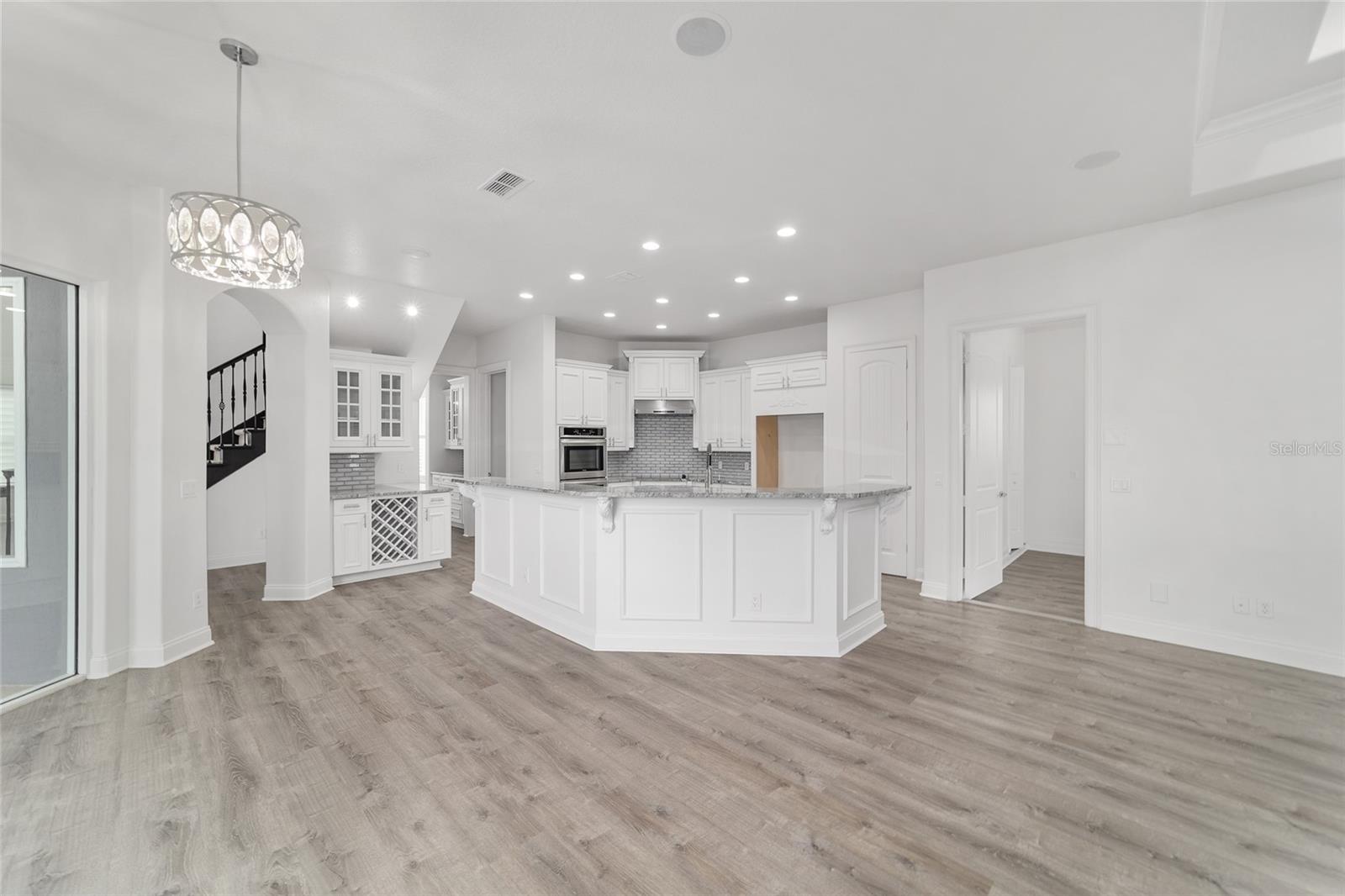 WHITE OAK VILLAGE PH 02 - Residential