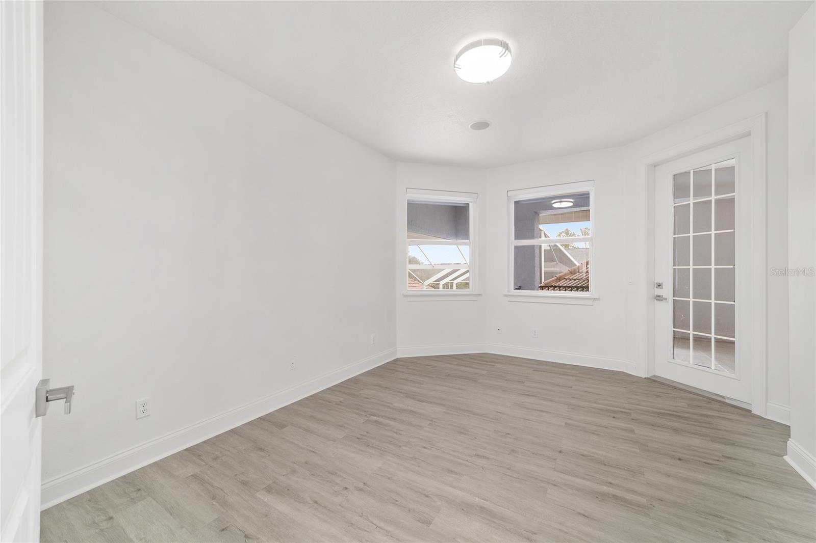 WHITE OAK VILLAGE PH 02 - Residential