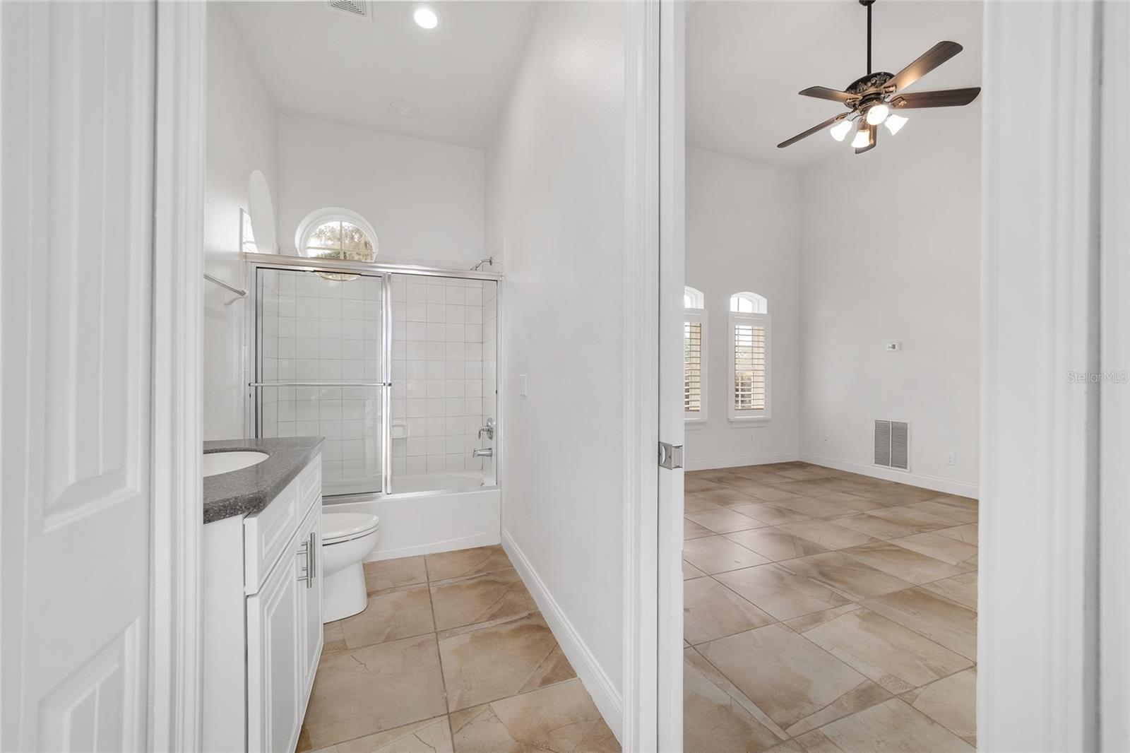 WHITE OAK VILLAGE PH 02 - Residential