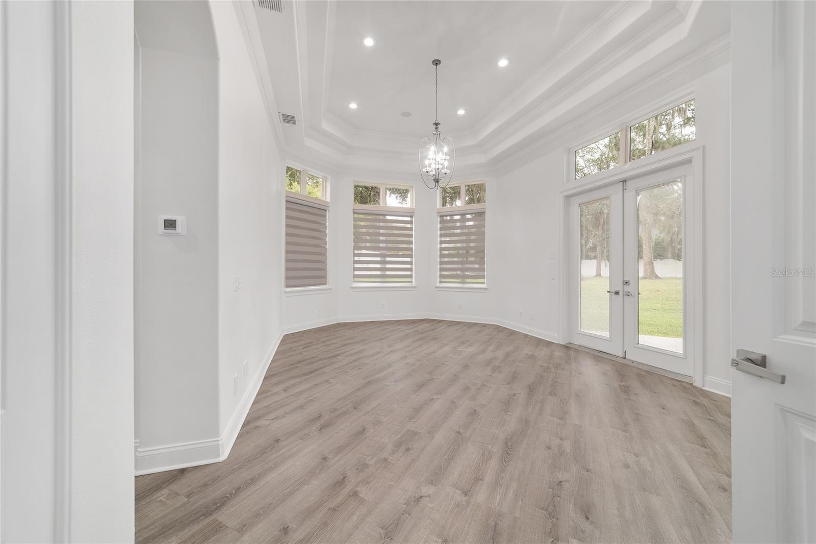 WHITE OAK VILLAGE PH 02 - Residential